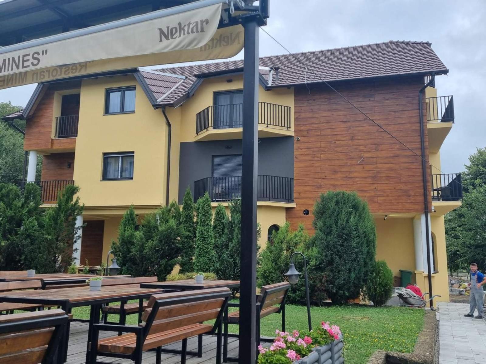 Vila K2 Vrdnik Exteriér fotografie